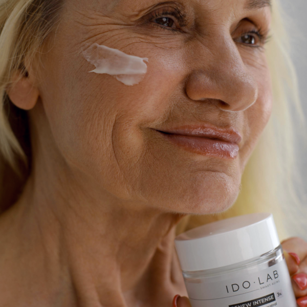 RENEW INTENSE  REWITALIZUJĄCY KREM...